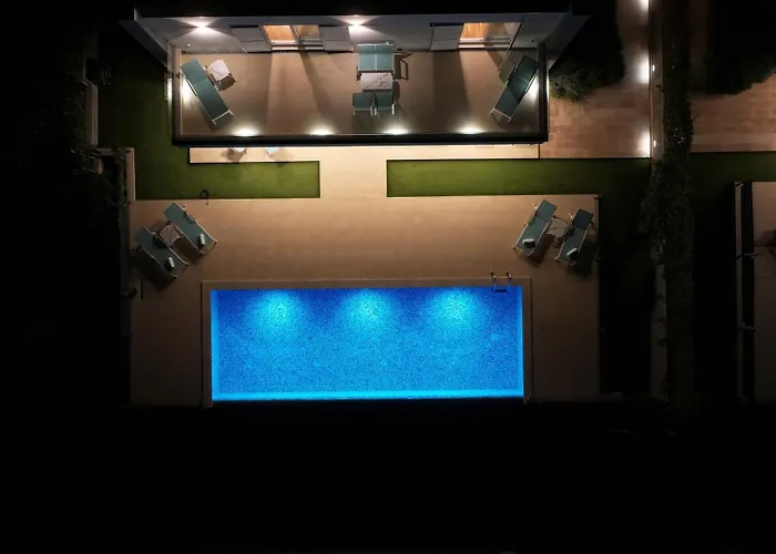 Luxury Blue Villa *