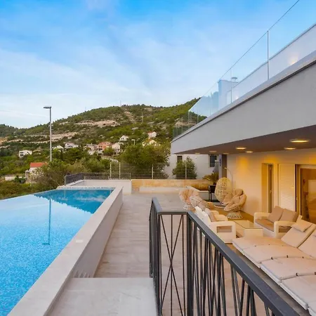 Luxury Blue Villa