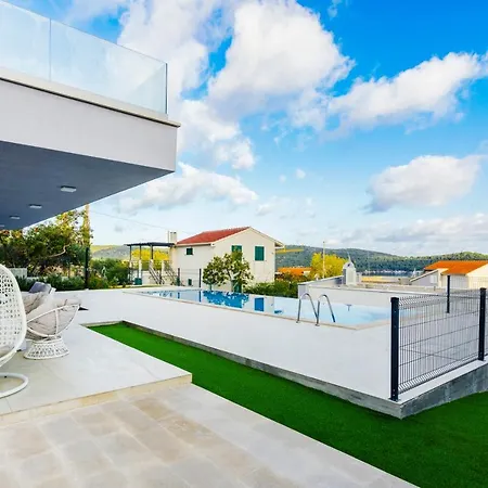 Luxury Blue Villa