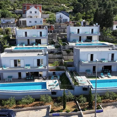 Luxury Blue Villa Vis
